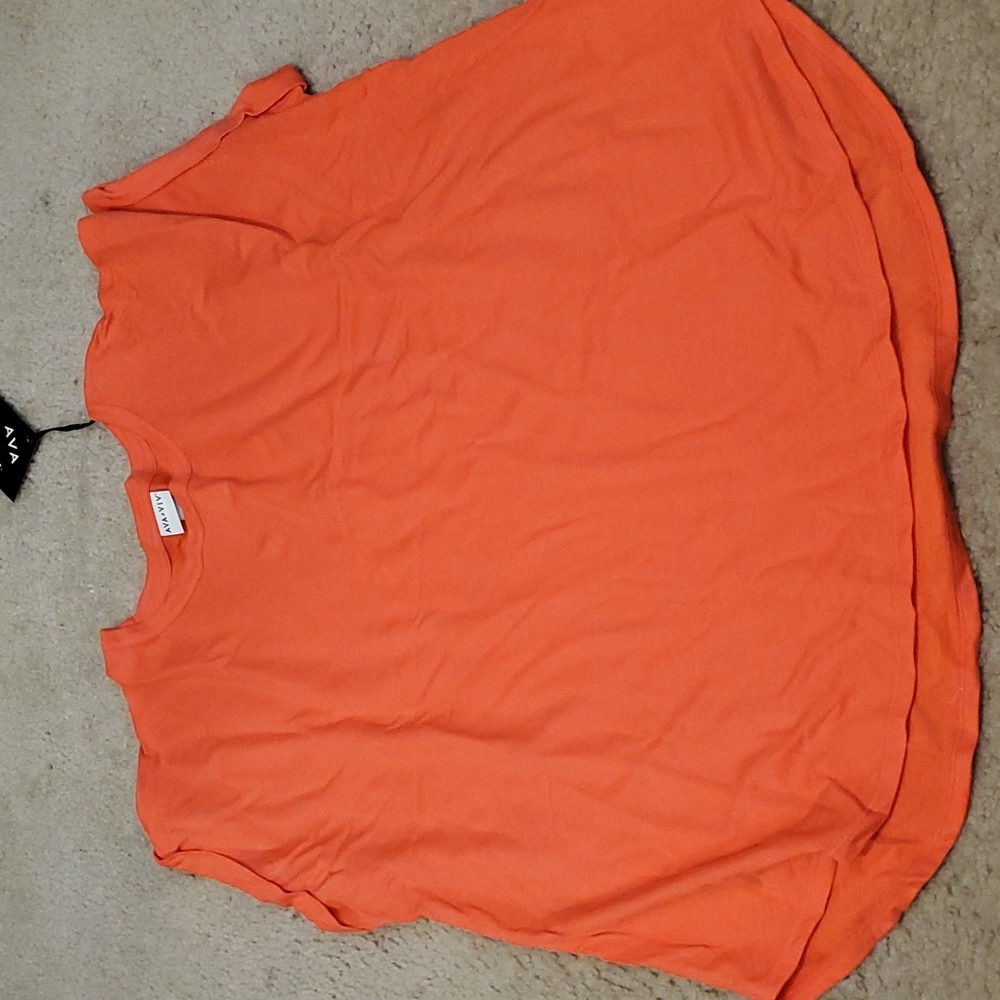 Coral top
